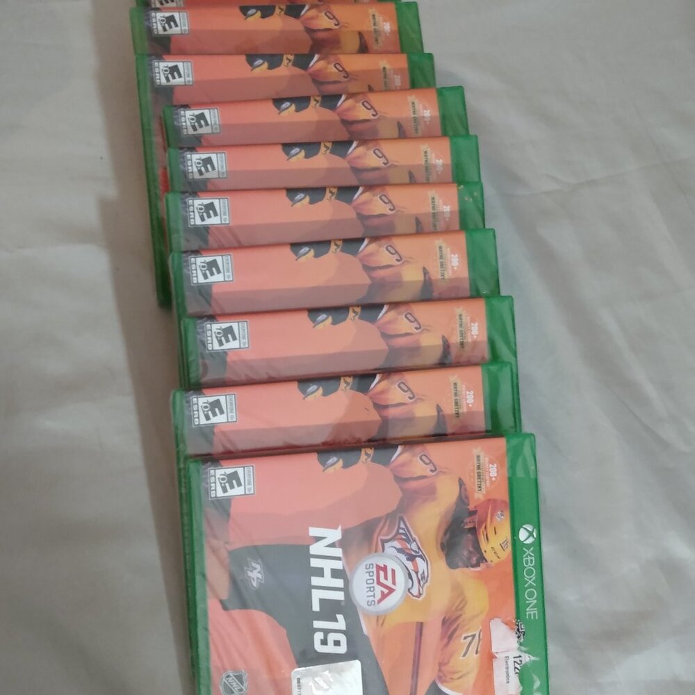NHL 19 Xbox One 8 Game Lot